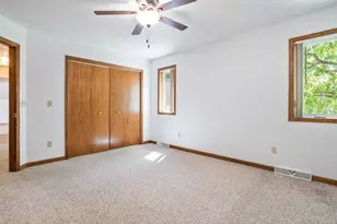 124 S Custer St, Brillion, WI 54110 - Photo 26