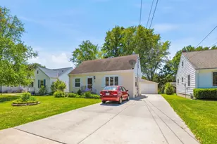 1342 Garland St, Green Bay, WI 54301 - Photo 2