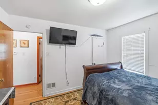 1342 Garland St, Green Bay, WI 54301 - Photo 10