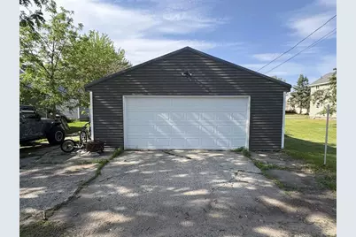 306 2nd Street, Oconto, WI 54153 - Photo 4