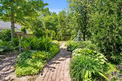 W5875 Sweet Clover Drive, Appleton, WI 54915 - Photo 54