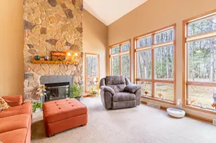 1825 Pine Tree Ct, Luxemburg, WI 54217 - Photo 6