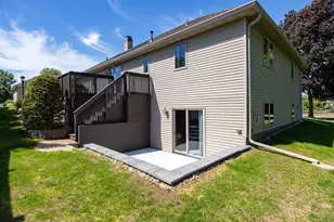 N1434 Highgreen Ct, Greenville, WI 54942 - Photo 4