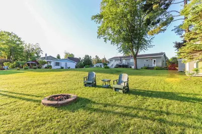 E5654 Waukaunaka Street, Weyauwega, WI 54983 - Photo 20