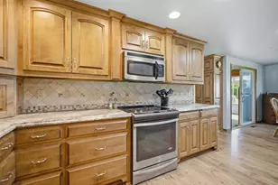 4941 N Overland Rd, Oneida, WI 54155 - Photo 8