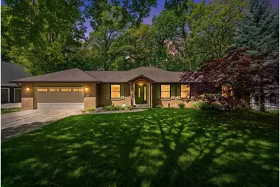 250 Traders, Green Bay, WI 54302 - Photo 2