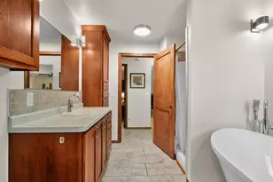 250 Traders, Green Bay, WI 54302 - Photo 24