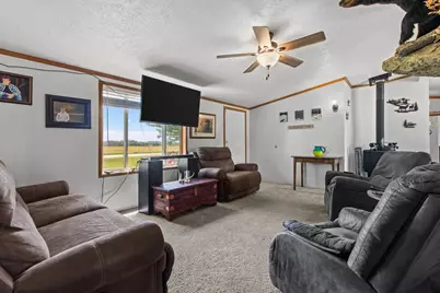 7961 Easy Street, Fremont, WI 54940 - Photo 4