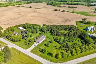 5170 McCarthy Rd, Lena, WI 54139 - Photo 2