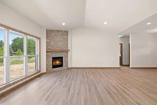 5728 W Spencer St, Appleton, WI 54914 - Photo 22