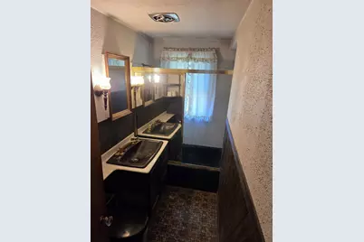 1016 Cleveland Street, Green Bay, WI 54304 - Photo 10