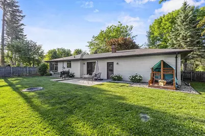 1731 Oakridge Court, Menasha, WI 54952 - Photo 44