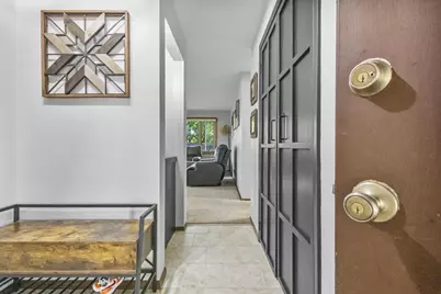 1731 Oakridge Court, Menasha, WI 54952 - Photo 6