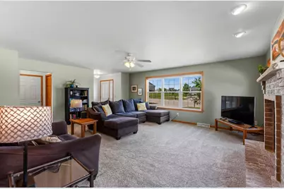455 S Country Lane, Fond du Lac, WI 54935 - Photo 6