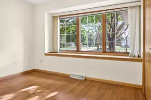 238 Lake Pointe Dr, Oshkosh, WI 54904 - Photo 42
