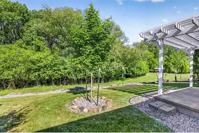 238 Lake Pointe Drive, Oshkosh, WI 54904 - Photo 8