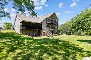 218 Emily Way, Hortonville, WI 54944 - Photo 2