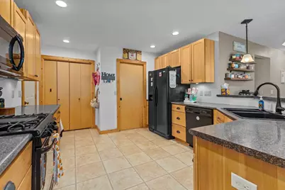 218 Emily Way, Hortonville, WI 54944 - Photo 24