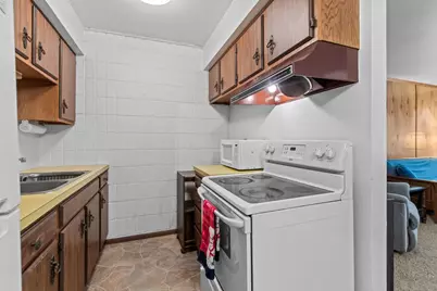 1699 Alcan Drive #210, Menasha, WI 54952 - Photo 14