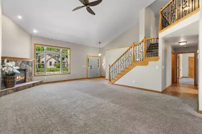 3336 Star Creek Court, Green Bay, WI 54311 - Photo 4