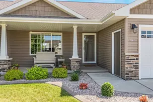 1941 Bear Paw Trail, Kaukauna, WI 54130 - Photo 4