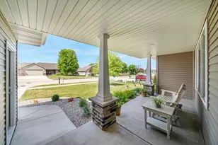 1941 Bear Paw Trail, Kaukauna, WI 54130 - Photo 38