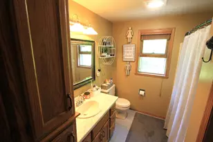 2933 Sunray Ln, Green Bay, WI 54313 - Photo 14