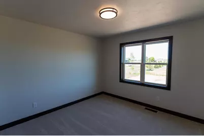 W5896 Edgewood Drive, Menasha, WI 54952 - Photo 32