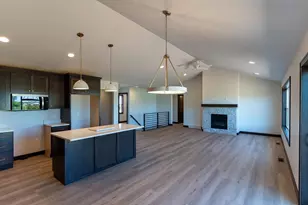 W5896 Edgewood Dr, Menasha, WI 54952 - Photo 16