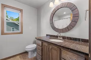 2731 Crestwood Springs Ct, Green Bay, WI 54304 - Photo 32