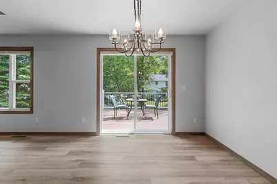 2731 Crestwood Springs Court, Green Bay, WI 54304 - Photo 18