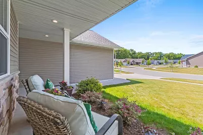 2731 Crestwood Springs Court, Green Bay, WI 54304 - Photo 50