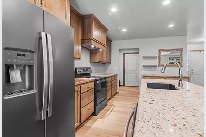 2731 Crestwood Springs Court, Green Bay, WI 54304 - Photo 56