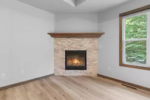 2731 Crestwood Springs Ct, Green Bay, WI 54304 - Photo 46