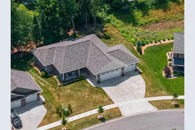 2731 Crestwood Springs Court, Green Bay, WI 54304 - Photo 46