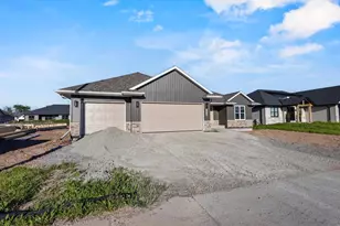 1418 Divinity Dr, De Pere, WI 54115 - Photo 6