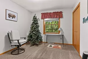 N2040 Majestic Pines Cir, Wautoma, WI 54982 - Photo 28