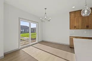 1399 Crossroads Dr, De Pere, WI 54115 - Photo 16