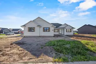 1387 Crossroads Dr, Hobart, WI 54114 - Photo 6