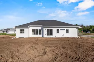1387 Crossroads Dr, Hobart, WI 54114 - Photo 38