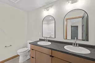 1400 Divinity Dr, De Pere, WI 54115 - Photo 10
