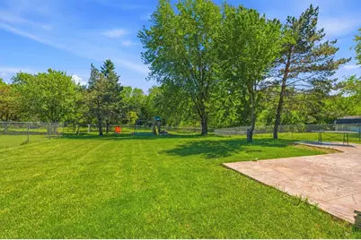 2430 Heather Road, Green Bay, WI 54311 - Photo 28