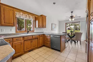 N9513 Cathy Ct, Appleton, WI 54915 - Photo 12