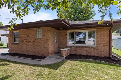 1125 Coolidge Avenue, Oshkosh, WI 54902 - Photo 2