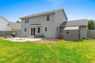 1204 Fairfax St, Oshkosh, WI 54904 - Photo 4