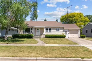 603 Ruggles St, Fond du Lac, WI 54935 - Photo 1