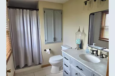 1264 Blue Ridge Drive, Green Bay, WI 54304 - Photo 6