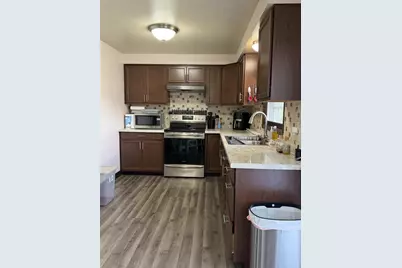 1715 Edgehill Drive, Green Bay, WI 54304 - Photo 22