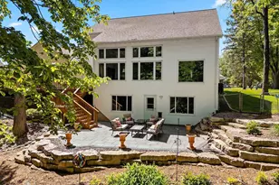 2595 Edgewood Ln, Green Bay, WI 54302 - Photo 2