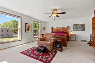 2595 Edgewood Ln, Green Bay, WI 54302 - Photo 24
